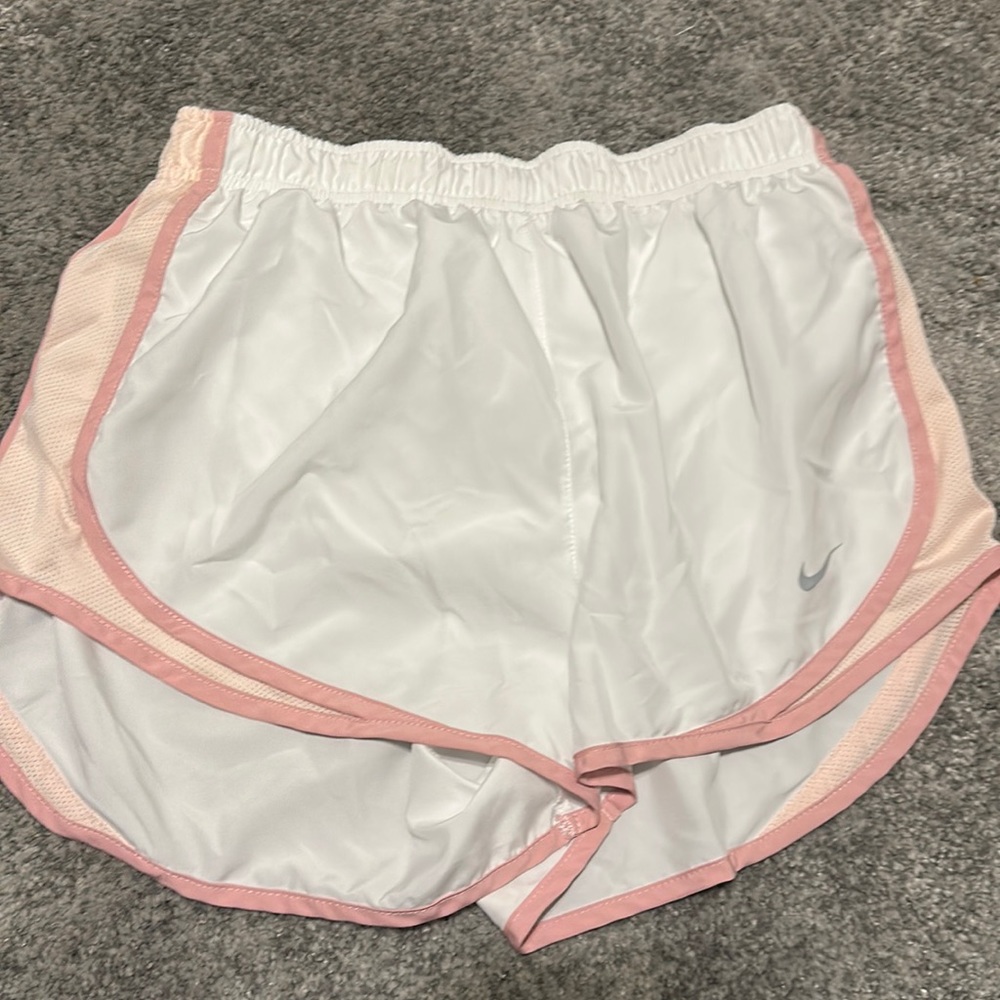 women’s nike running shorts